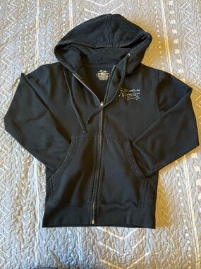 The Great PNW Rainier Beer Black Zip Up Hoodie XS